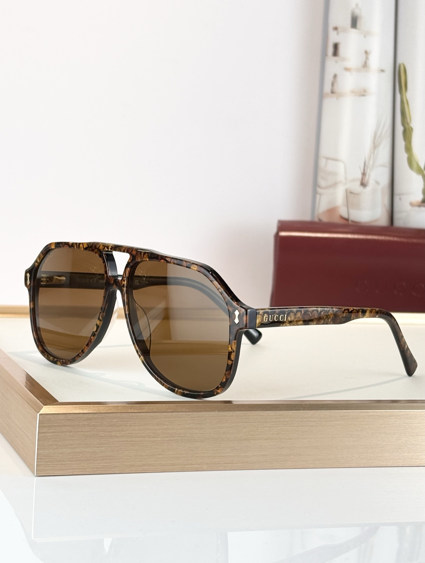 G*u*i glasses gg1042s 58-14-145