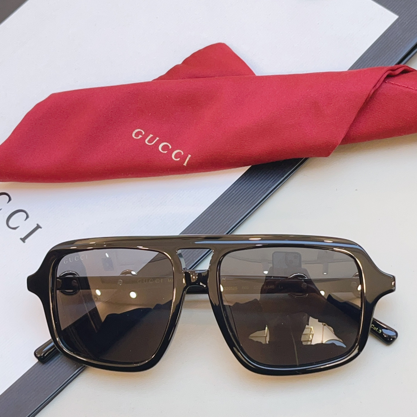G*u*i glasses gg2052sk 53-16-140