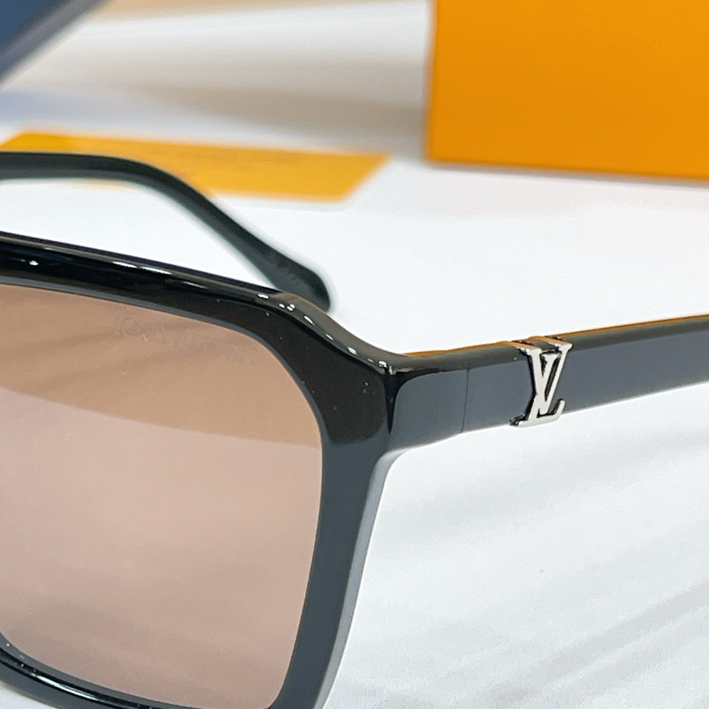 LV Glasses Z3208U 60-16-145