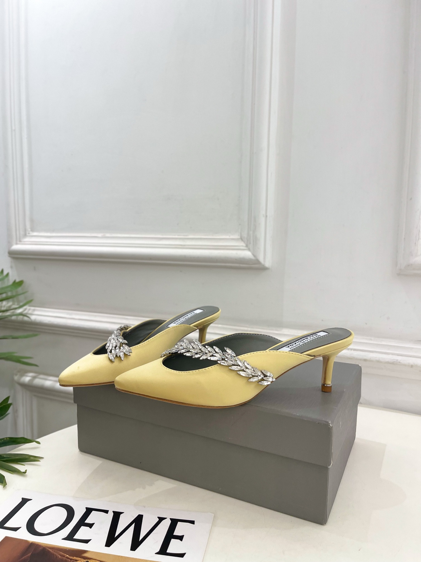 ua ba*len*cia*ga x ma*n010 B1ah*ik mule 5.5cm heel